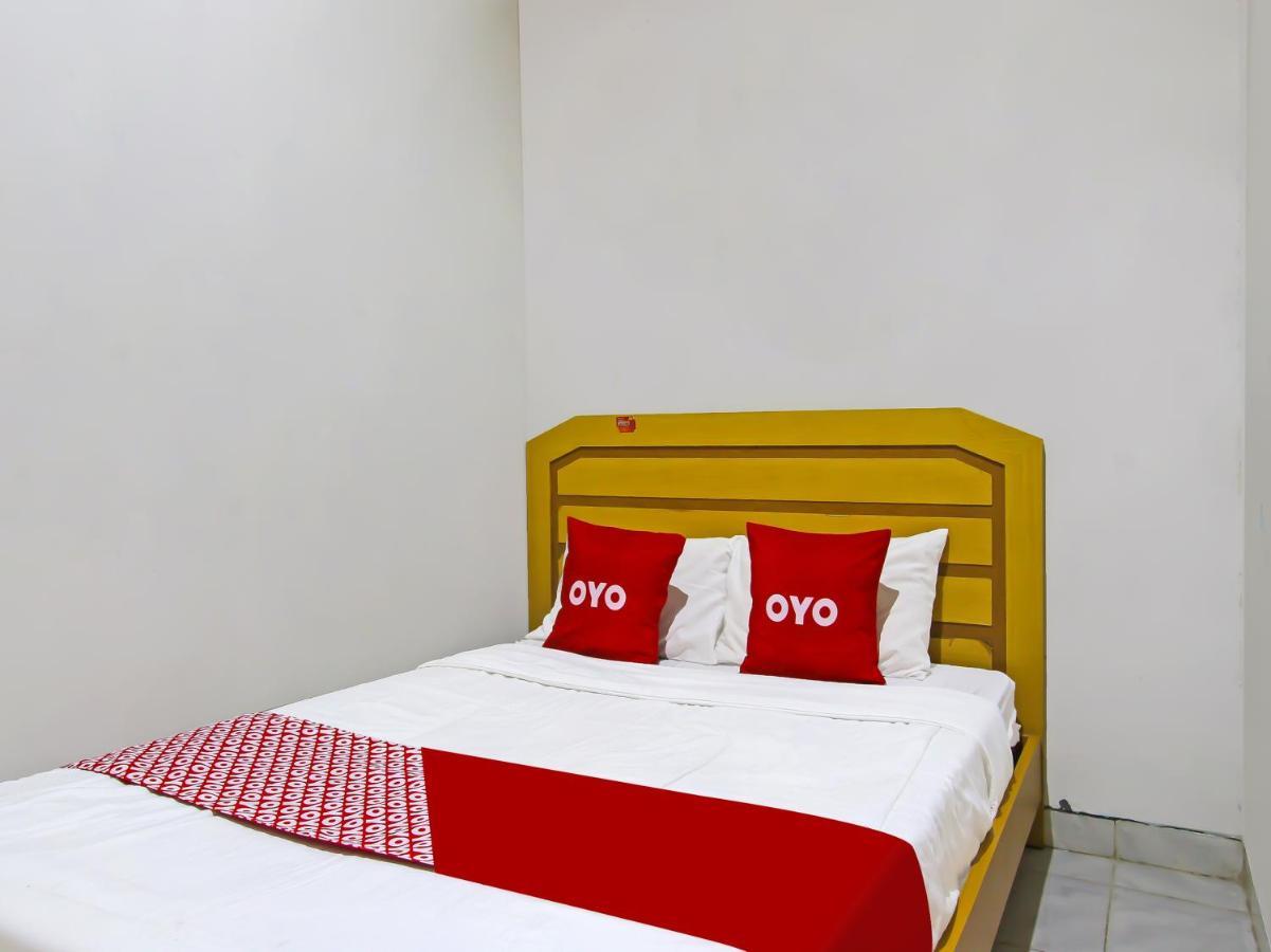 Oyo 3060 Al Fatih Guest House Syariah Tegal  Dış mekan fotoğraf