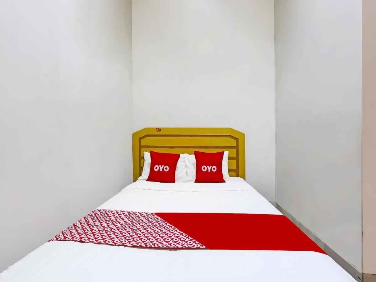 Oyo 3060 Al Fatih Guest House Syariah Tegal  Dış mekan fotoğraf